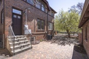 2833 E 8th Ave - Congress Park Home