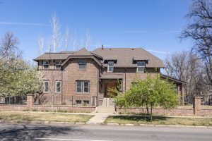 2833 E 8th Ave - Congress Park Home