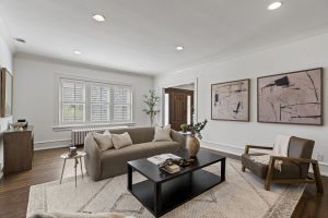 2833 E 8th Ave - Congress Park Home